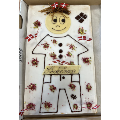 Kagemand hindbærsnitte 30. pers. Afhentes efter kl. 7:30