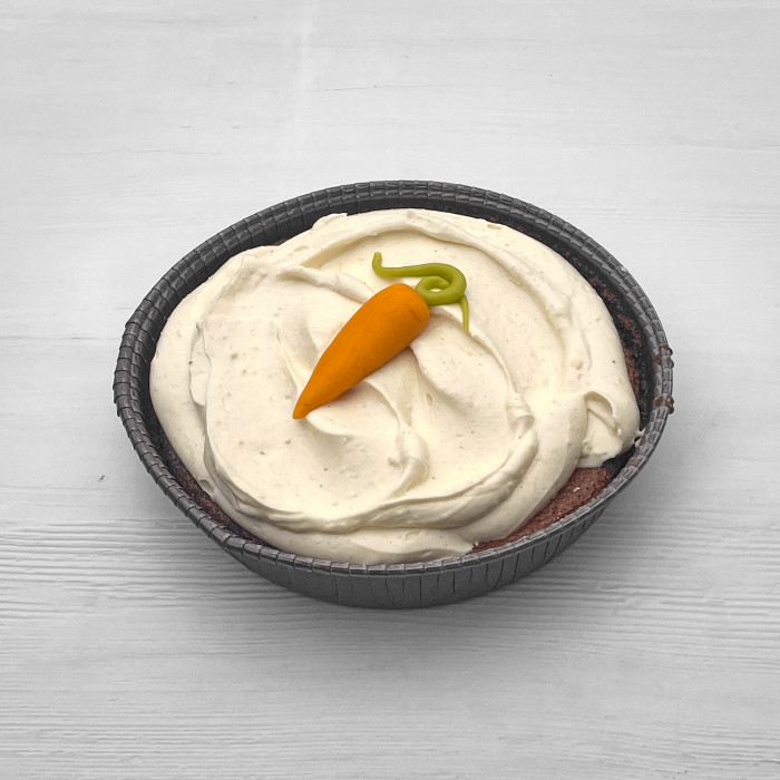 Gulerodskage  Med Cheesetopping