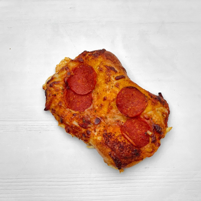 Pizza m. pepperoni