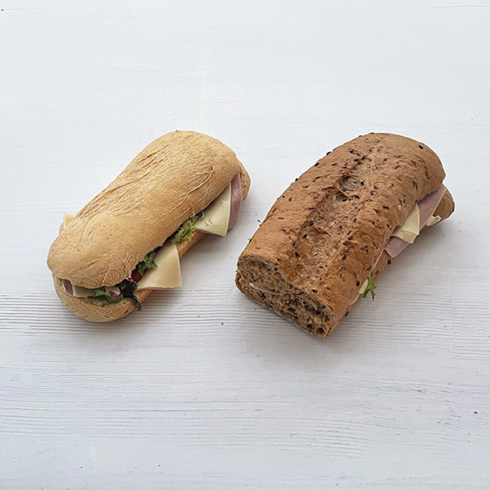Sandwich m/ skinke og ost