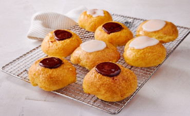 Fastelavnsbollen fortsætter sin sejrsgang – sådan bliver den perfekt Fastelavnsbollen fortsætter sin sejrsgang – sådan bliver den perfekt