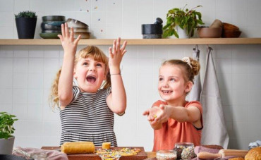 Nyt bagekit skal kickstarte hjemmebag blandt børnefamilier Nyt bagekit skal kickstarte hjemmebag blandt børnefamilier