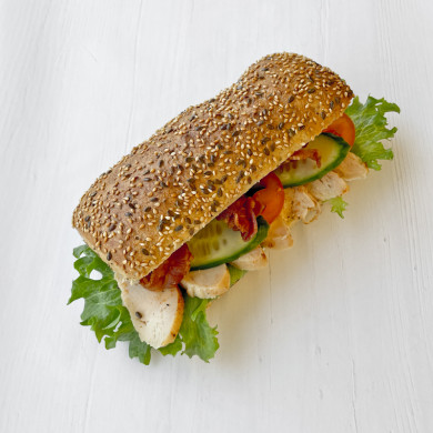 Sandwich m. kylling & bacon